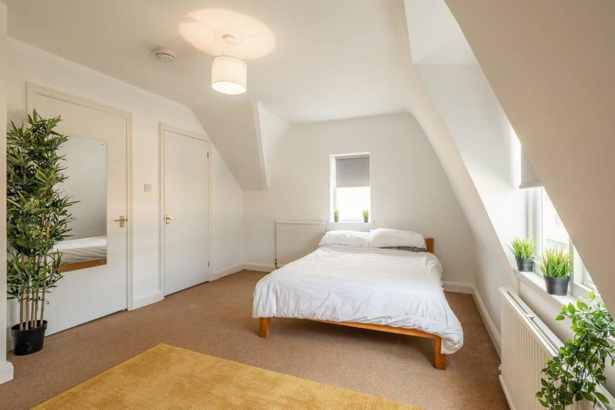 Spacious 3 Bedroom Flat In Heart Of City Centre Cambridge  Extérieur photo
