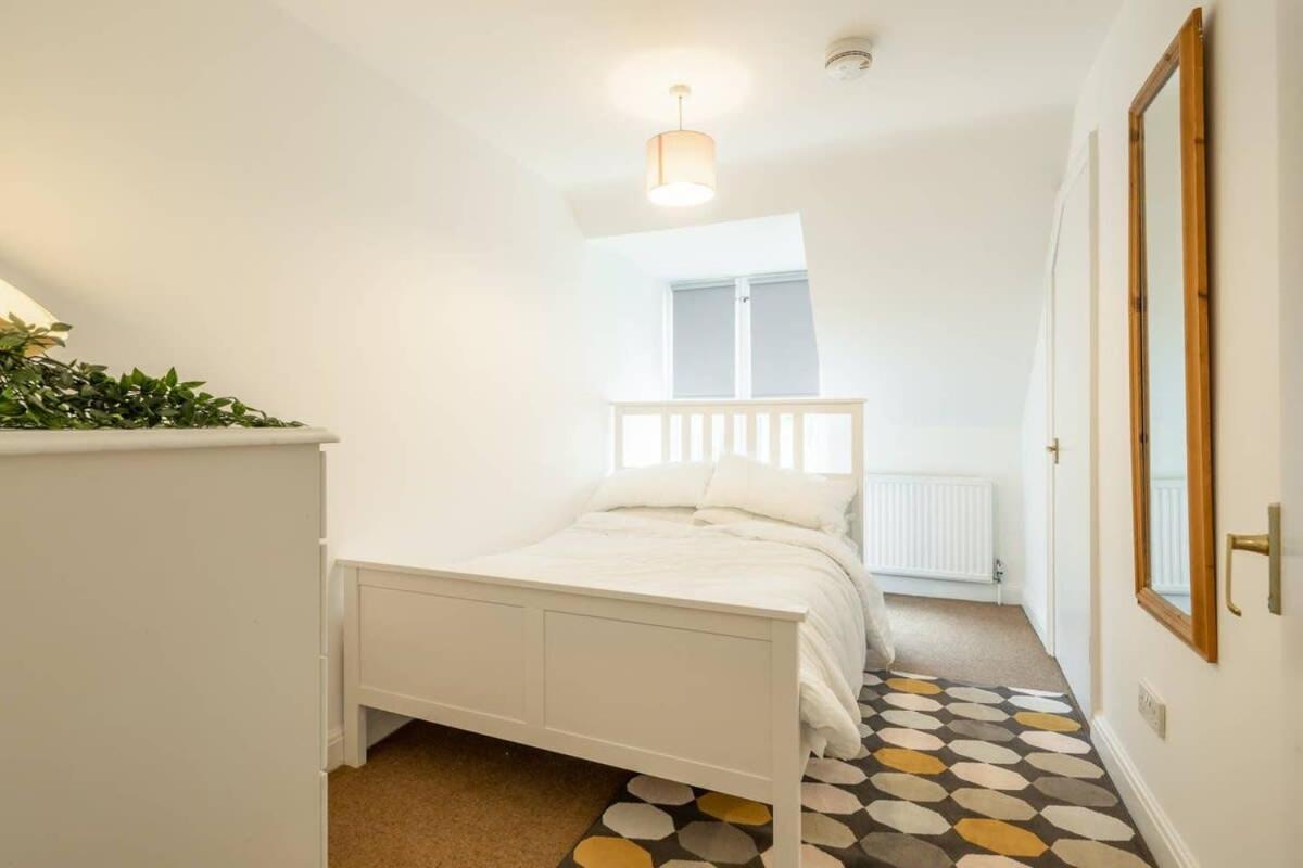 Spacious 3 Bedroom Flat In Heart Of City Centre Cambridge  Extérieur photo