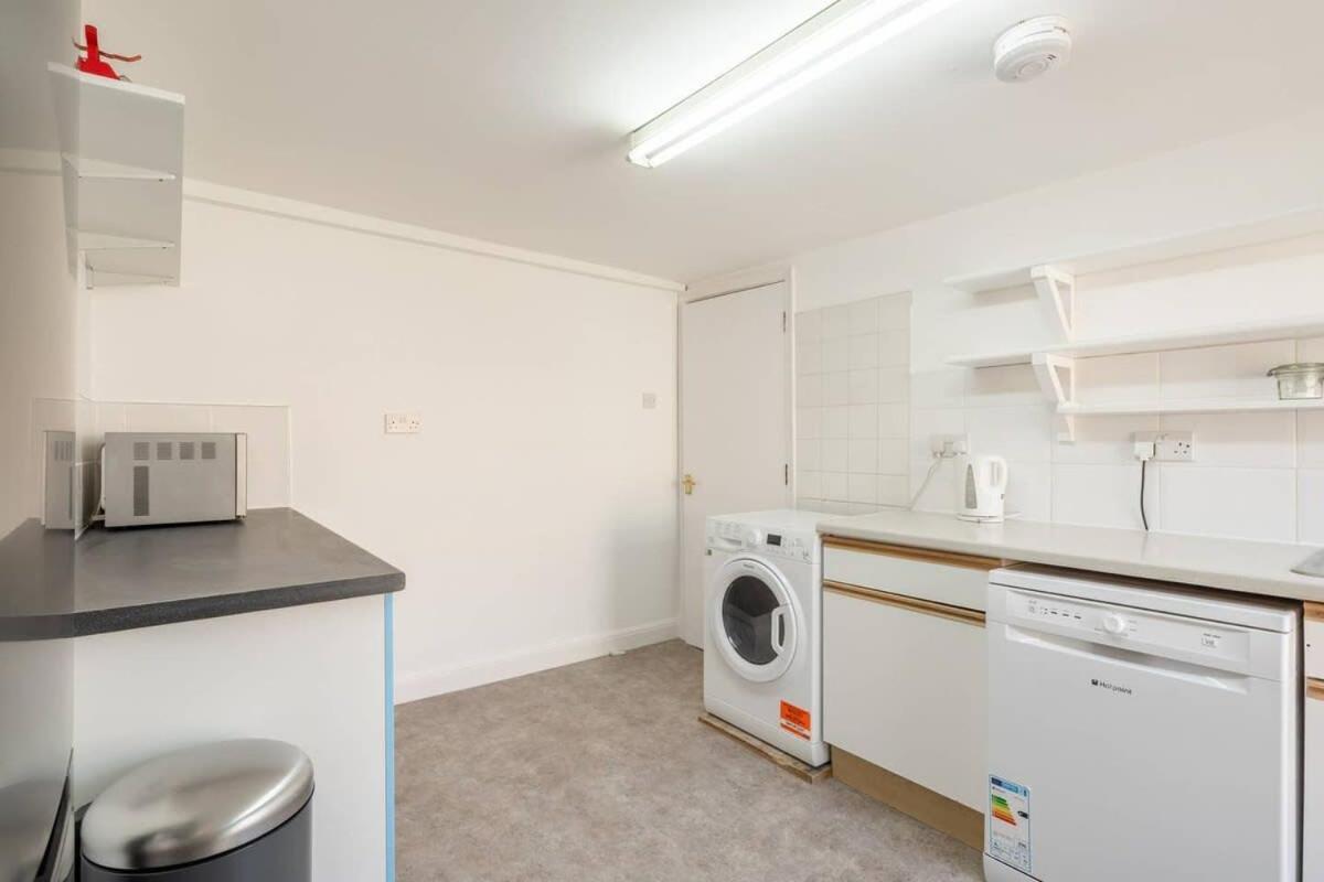 Spacious 3 Bedroom Flat In Heart Of City Centre Cambridge  Extérieur photo