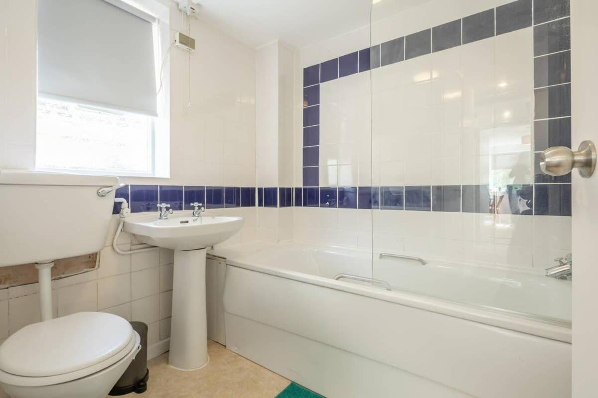 Spacious 3 Bedroom Flat In Heart Of City Centre Cambridge  Extérieur photo